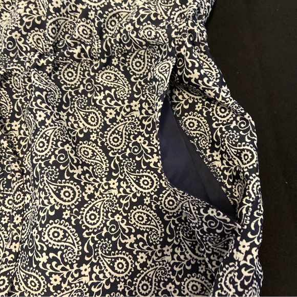 Ann Taylor Loft Aztec Long Sleeve Romper Sz 6 Navy Blue Geo Print Pockets - Picture 4 of 12